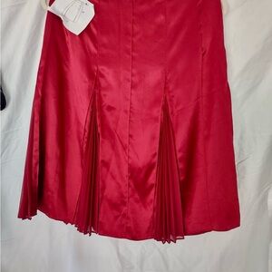 Ann Taylor Red Knee-Length A-Line Skirt with Pleats